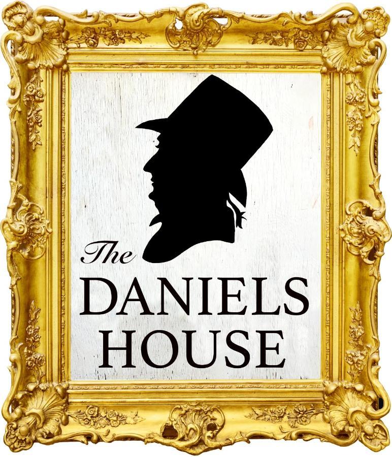 Daniels House Inn Салем Экстерьер фото